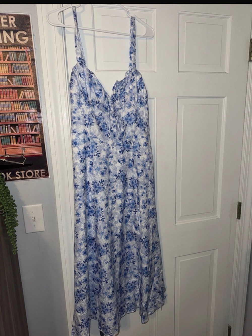 Blue Floral Spaghetti-Strap Women’s Dress